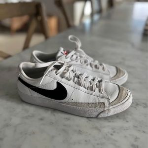 Nike Blazer Low (Youth)